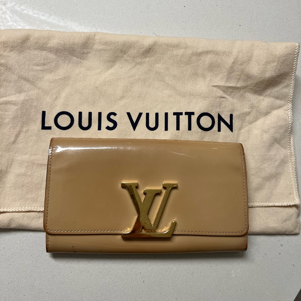 LV Vernis Wallet